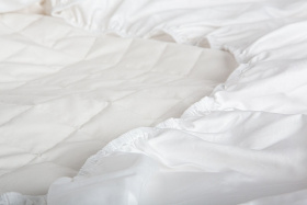 2201804 Наматрасник MATTRESS COTTON DRYSOFT GRASS непромокаемый с юбкой 180х200х40